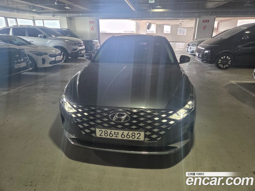 Hyundai Grandeur 2021