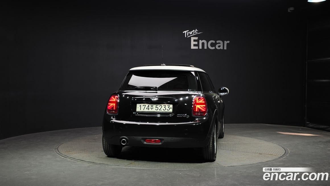 Mini Cooper 2019