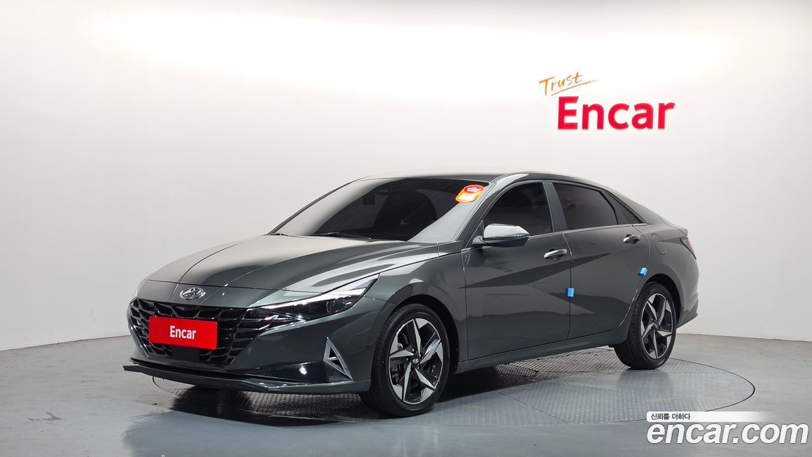 Hyundai AVANTE 2021