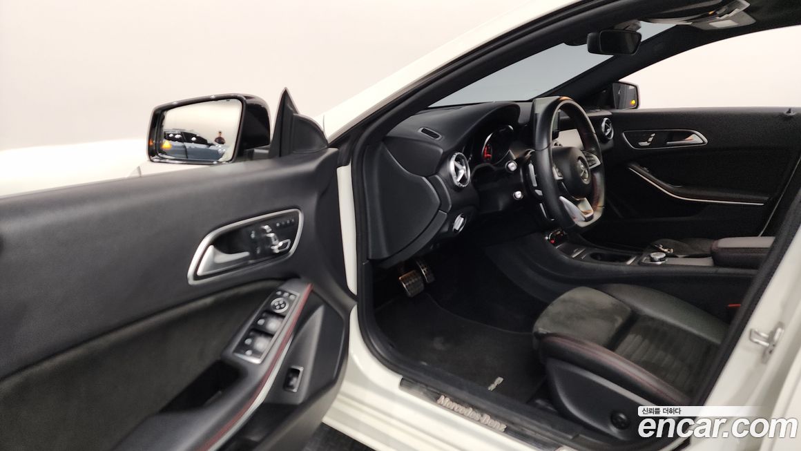 Mercedes-Benz CLA-Class 2017