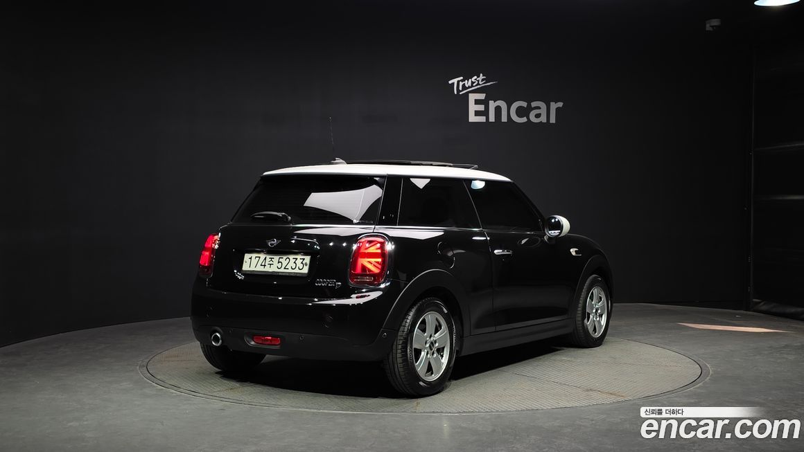 Mini Cooper 2019