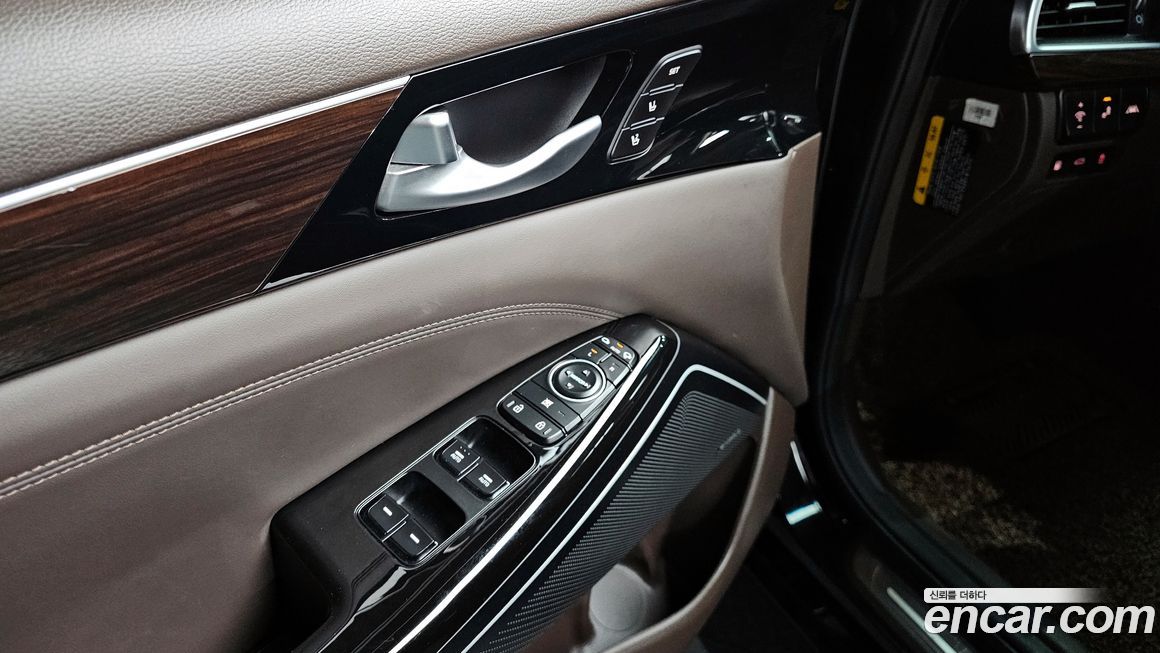 Kia K7 2019