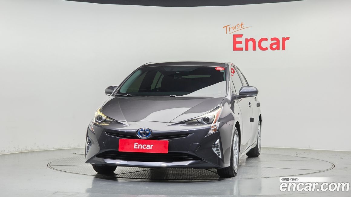 Toyota Prius 2017