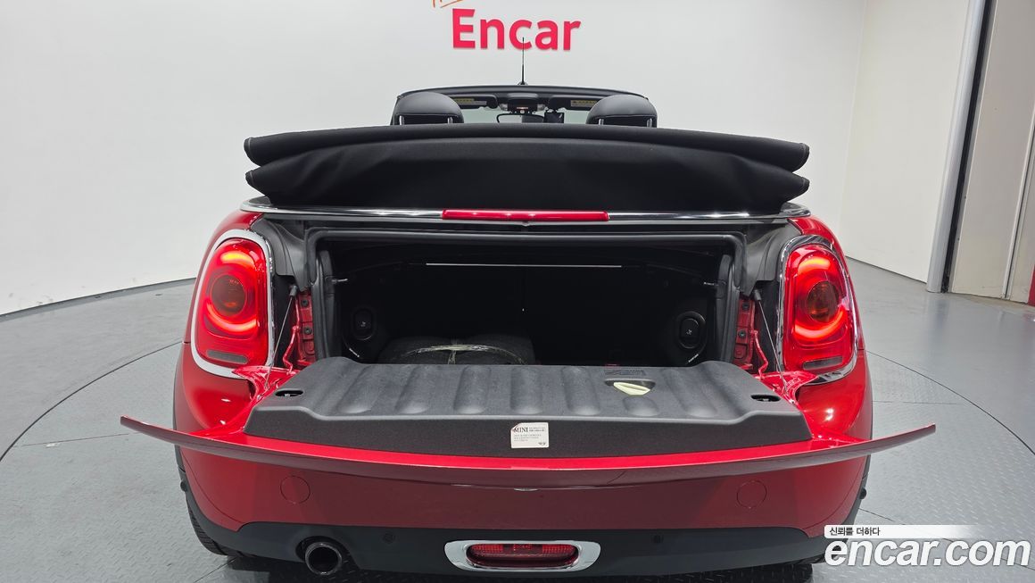 Mini Cooper Convertible 2018