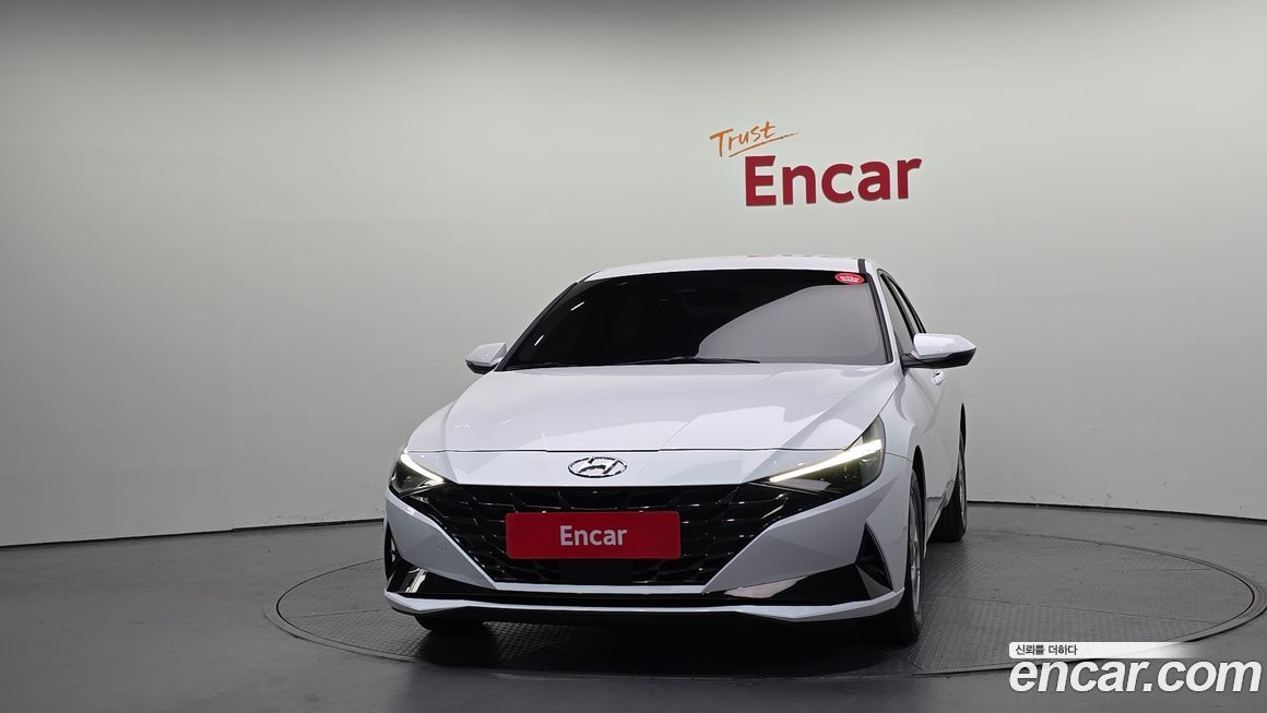 Hyundai AVANTE 2021