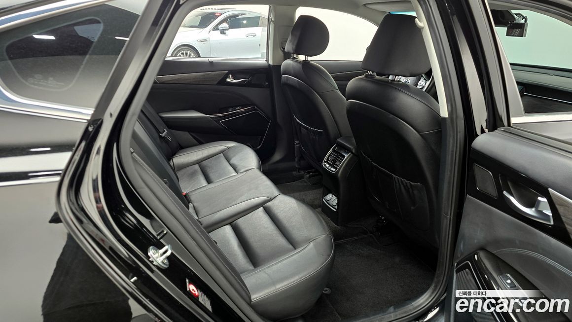Kia K7 2020