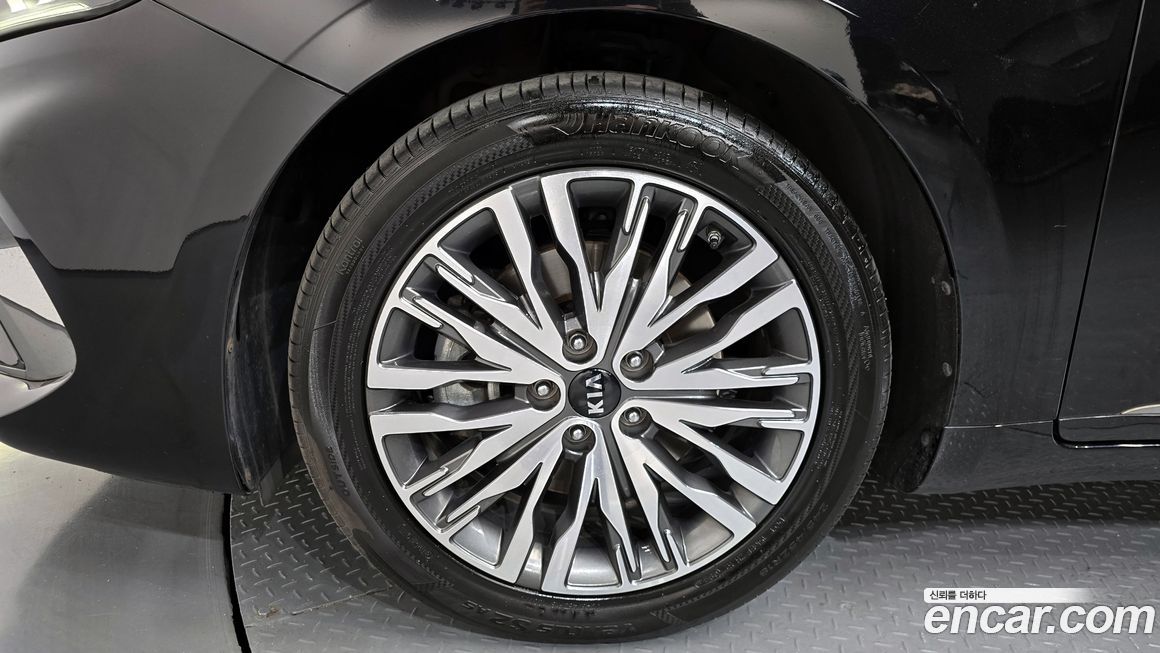 Kia K7 2020
