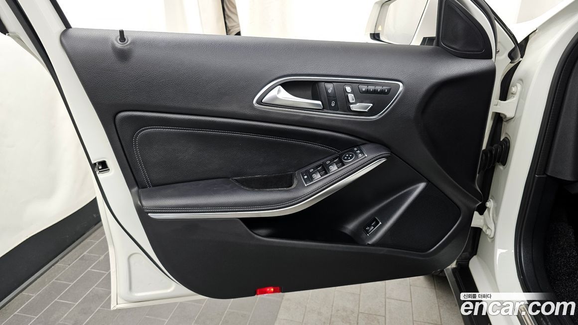 Mercedes-Benz GLA-Class 2018
