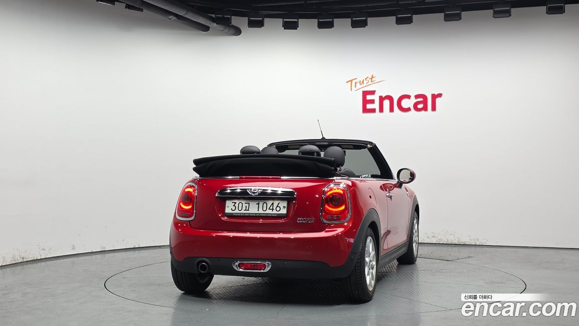 Mini Cooper Convertible 2018