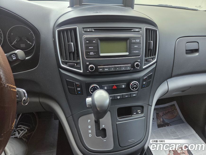 Hyundai Starex 2021