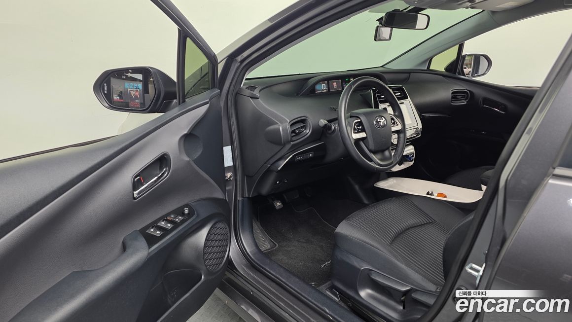 Toyota Prius 2017