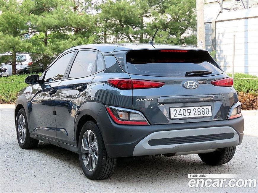 Hyundai Kona 2021