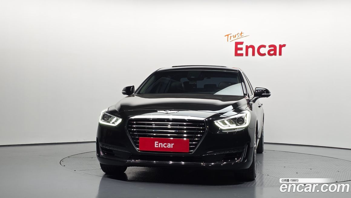 Genesis EQ900 2018