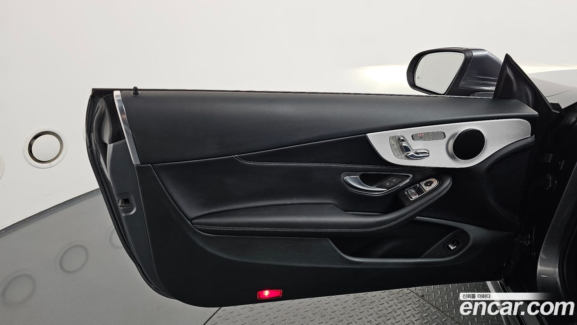 Mercedes-Benz C-Class 2017