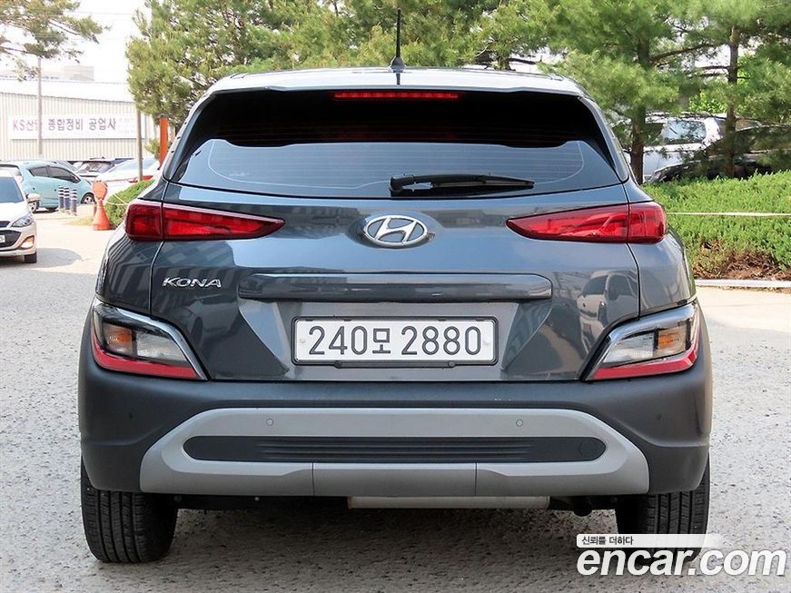 Hyundai Kona 2021