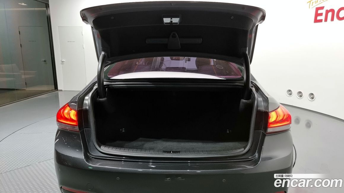 Genesis G80 2018