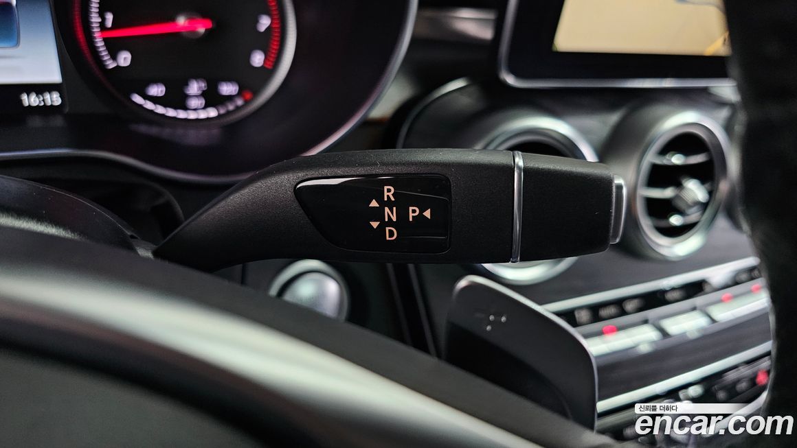 Mercedes-Benz C-Class 2017