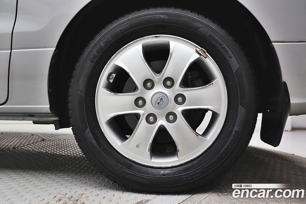 Hyundai Starex 2019