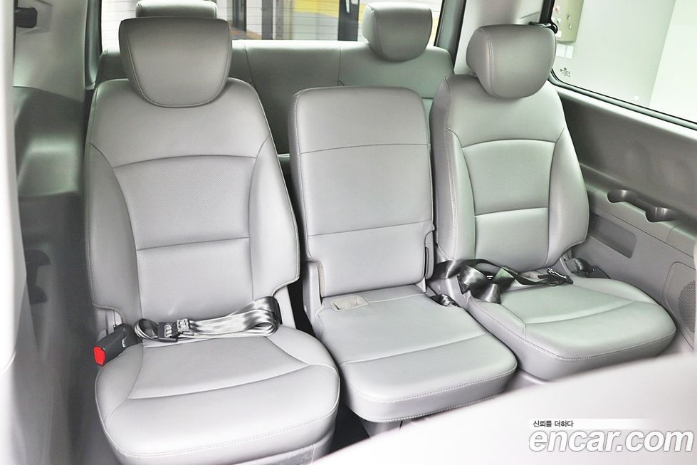 Hyundai Starex 2019