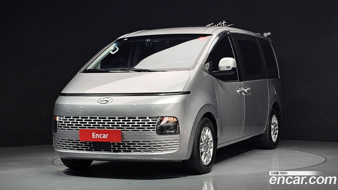 Hyundai Staria 2022