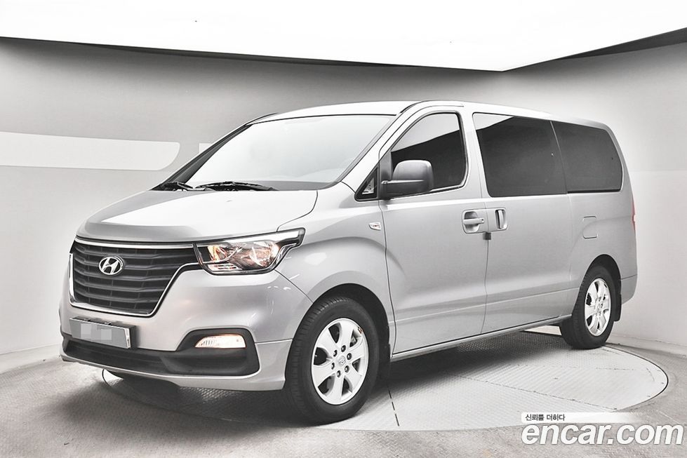 Hyundai Starex 2019