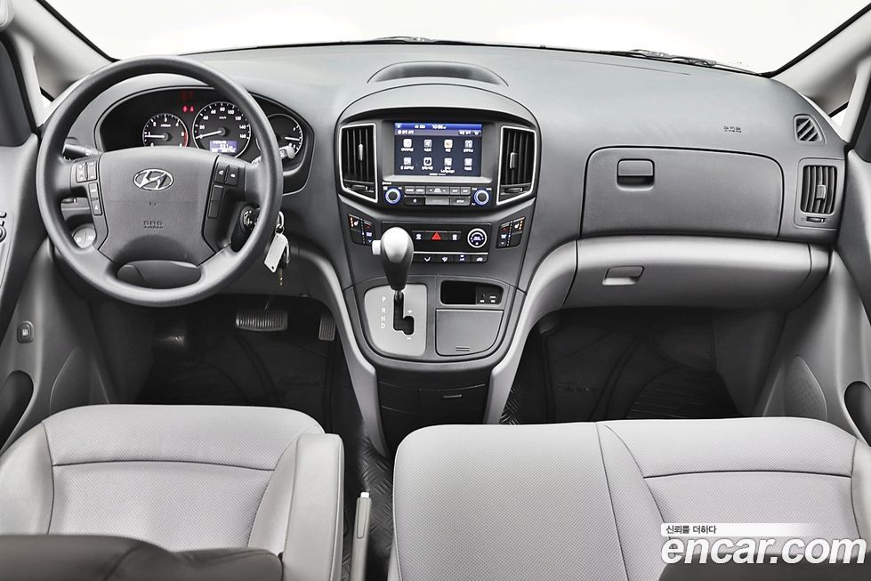 Hyundai Starex 2019