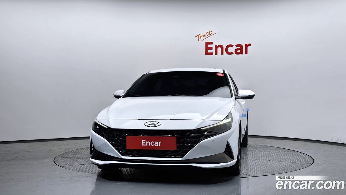 Hyundai AVANTE 2021
