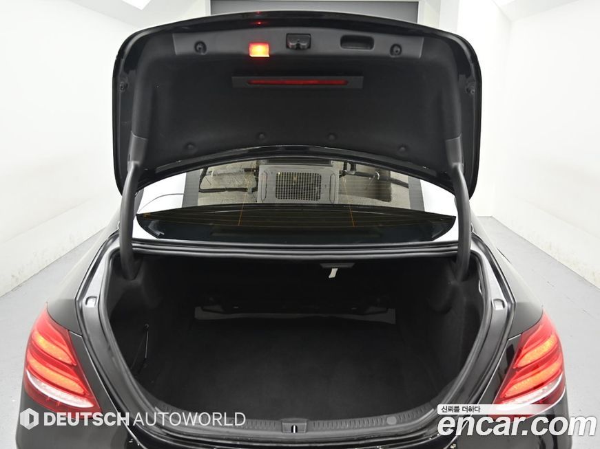 Mercedes-Benz E-Class 2018