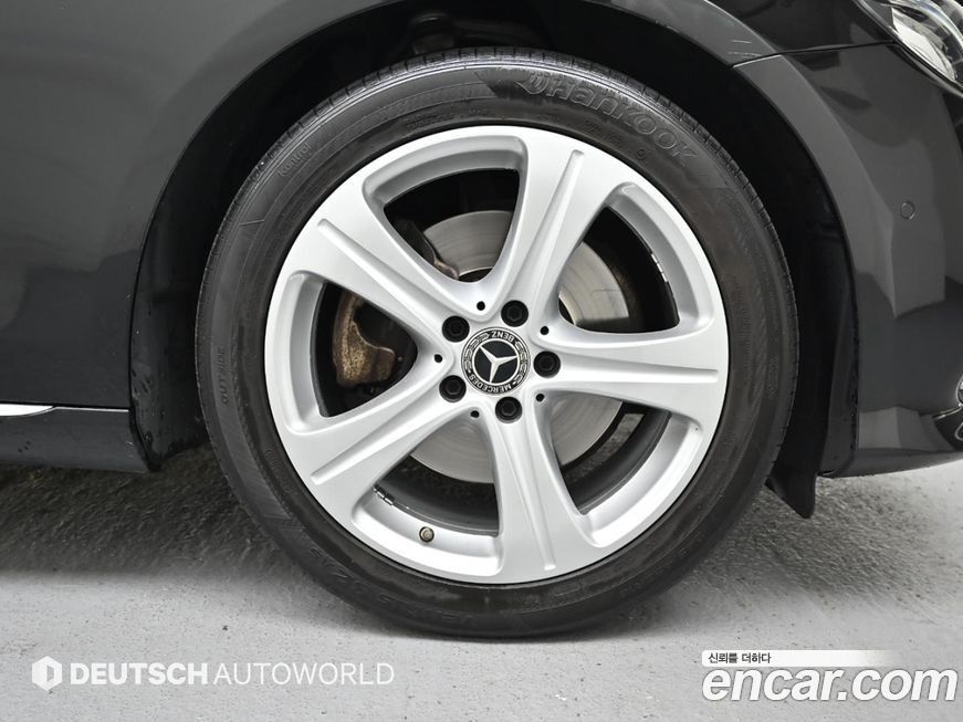 Mercedes-Benz E-Class 2018