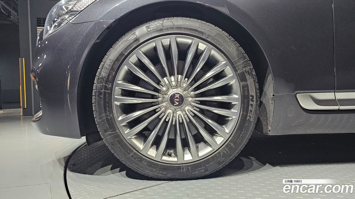 Kia K9 2019
