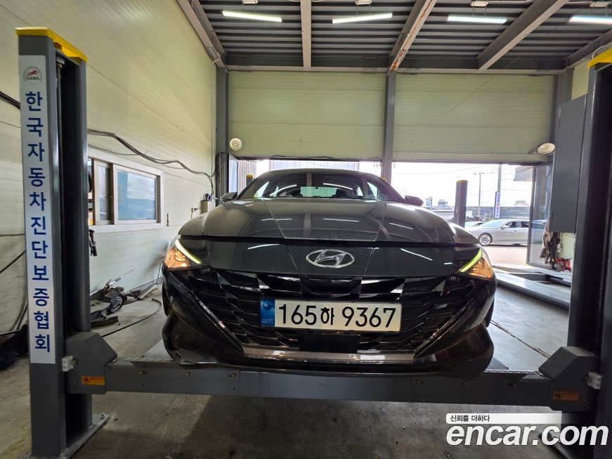 Hyundai AVANTE 2022