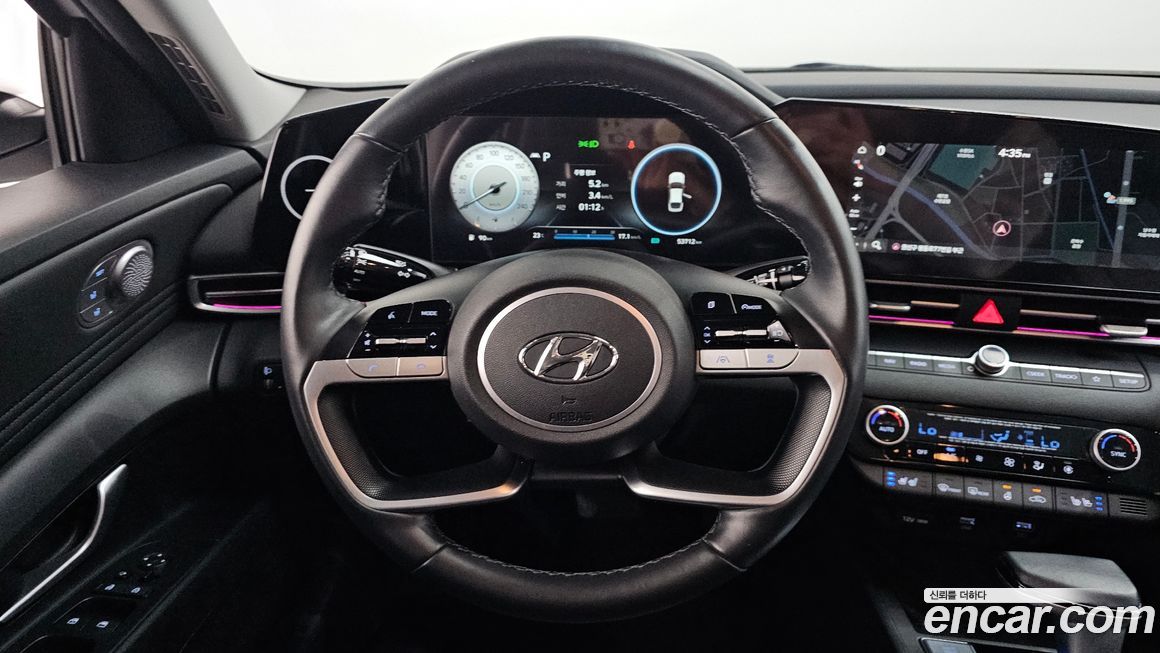 Hyundai AVANTE 2021