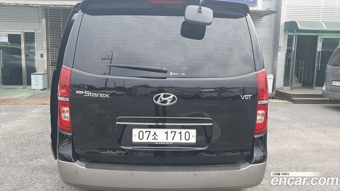 Hyundai Starex 2019