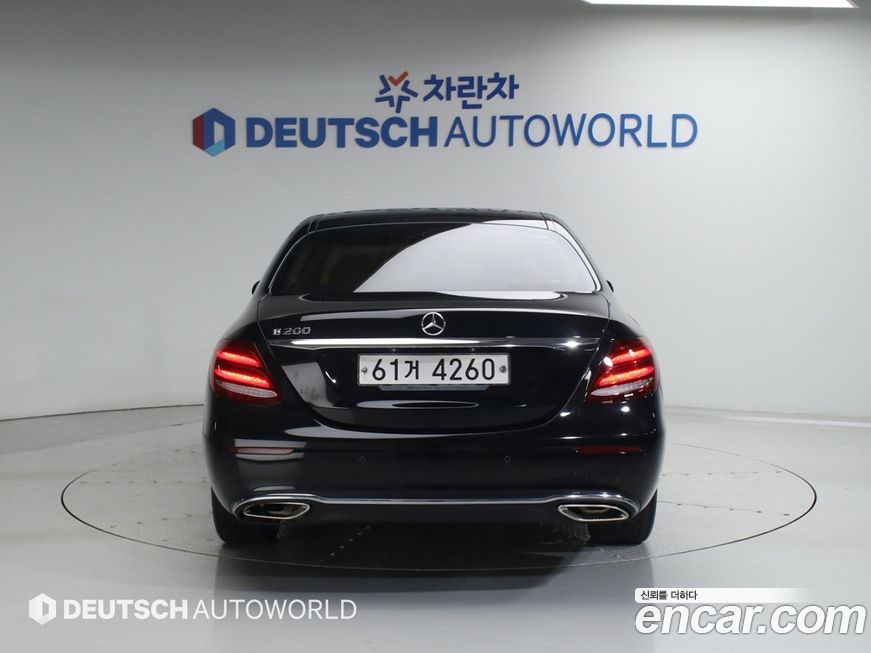 Mercedes-Benz E-Class 2018