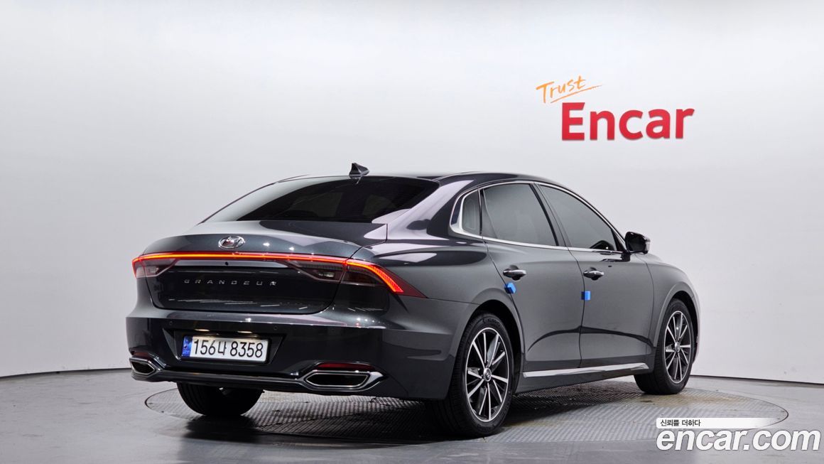 Hyundai Grandeur 2022