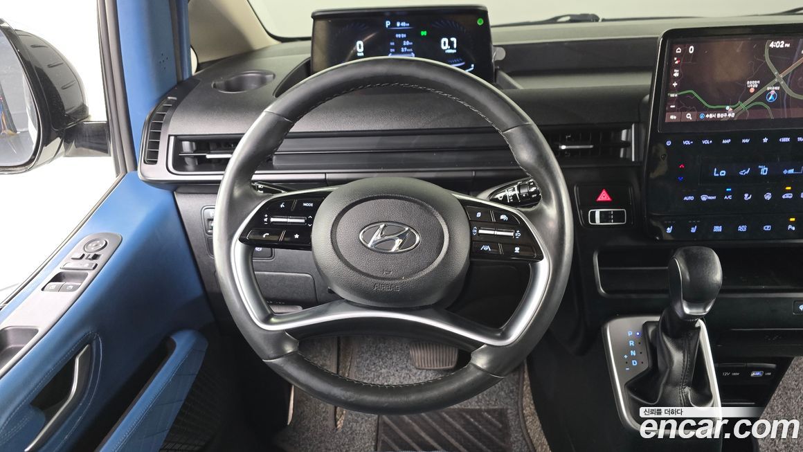 Hyundai Staria 2022