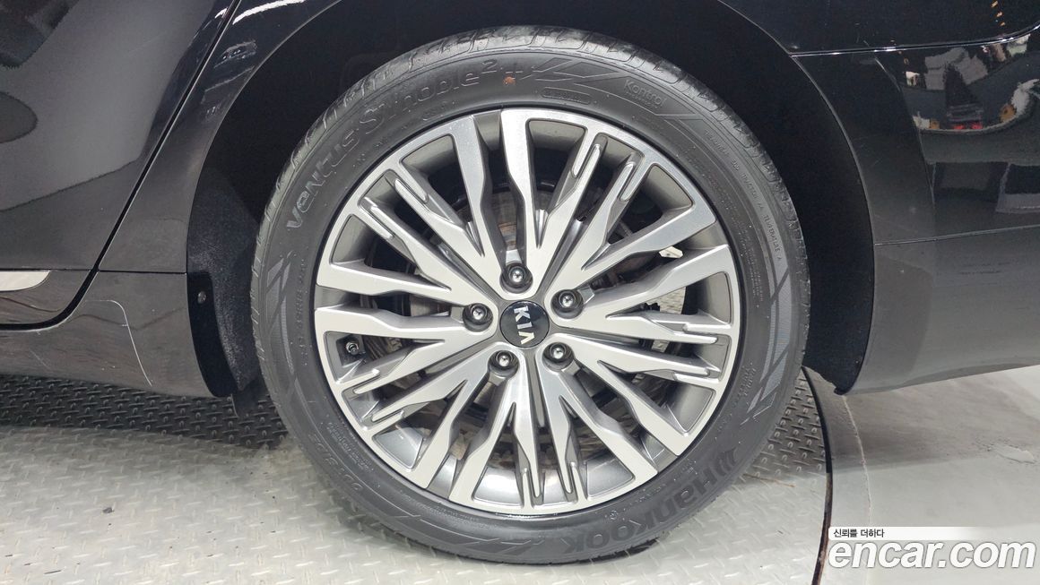 Kia K7 2020
