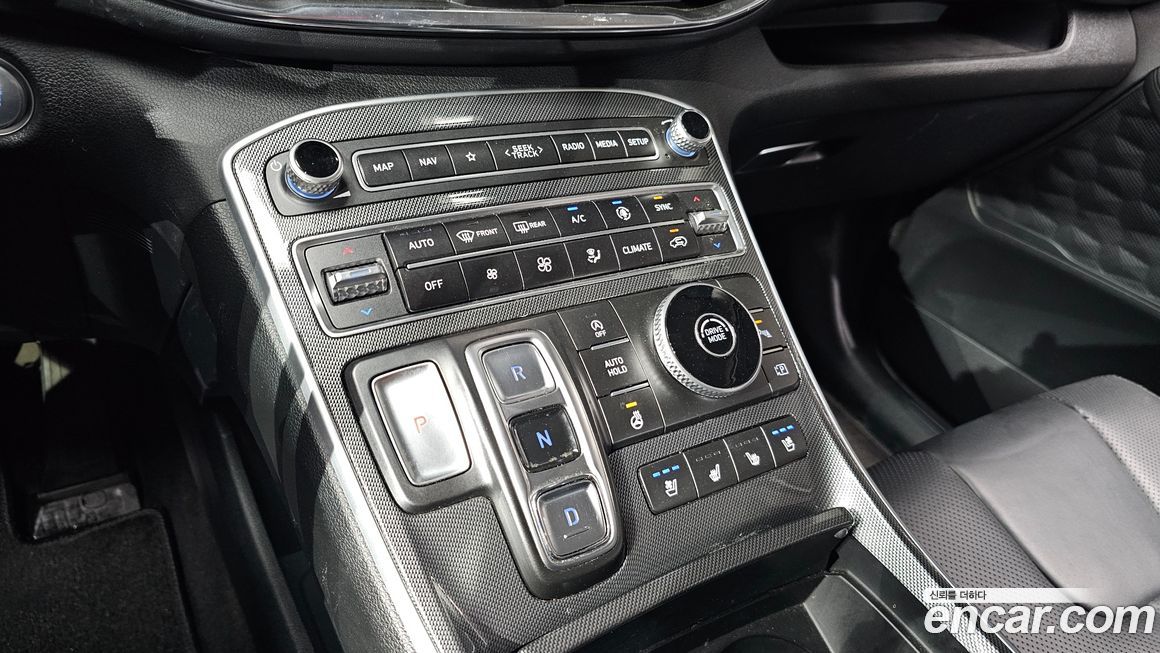 Hyundai Santafe 2022