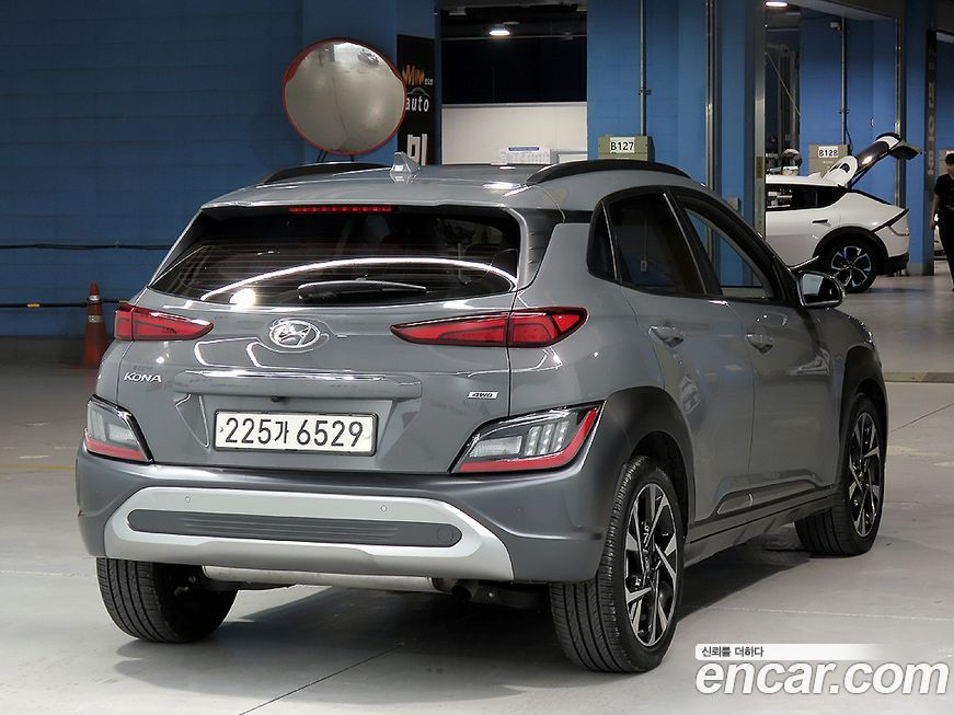 Hyundai Kona 2021