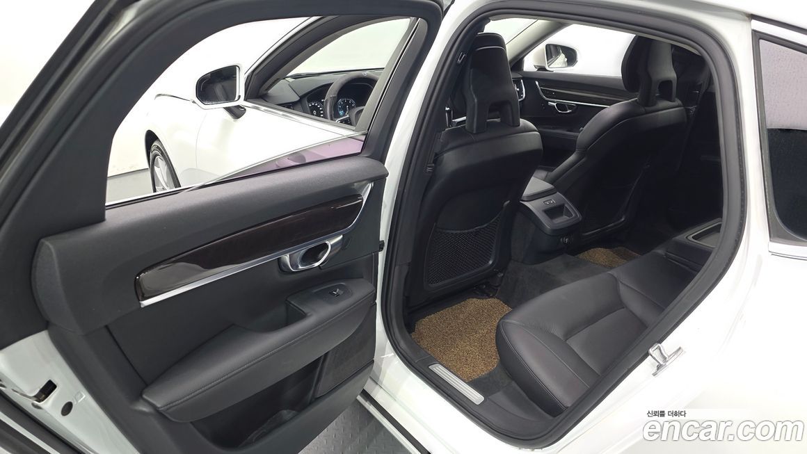 Volvo S90 2017