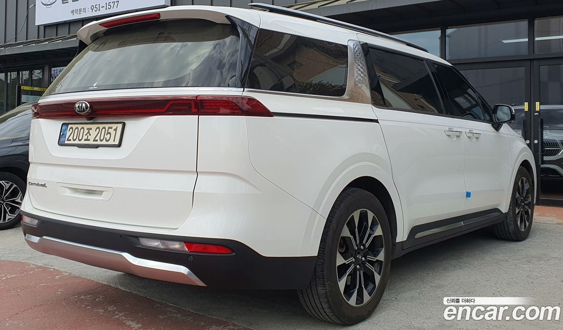 Kia Canival 2021