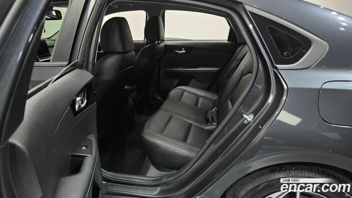 Kia K3 2023
