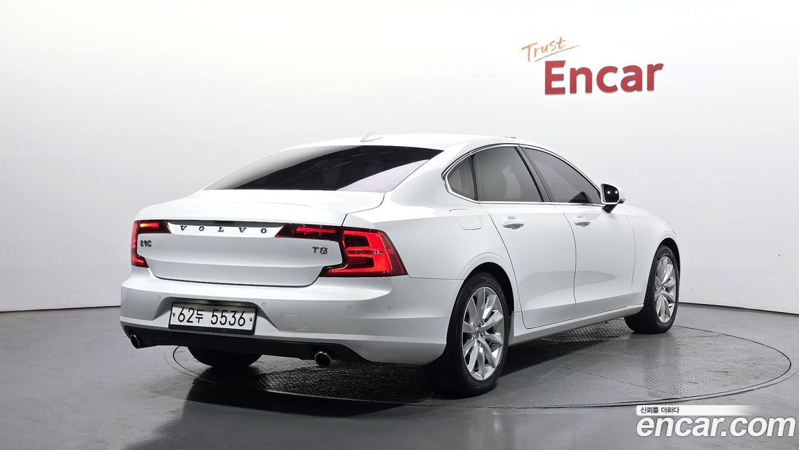 Volvo S90 2017