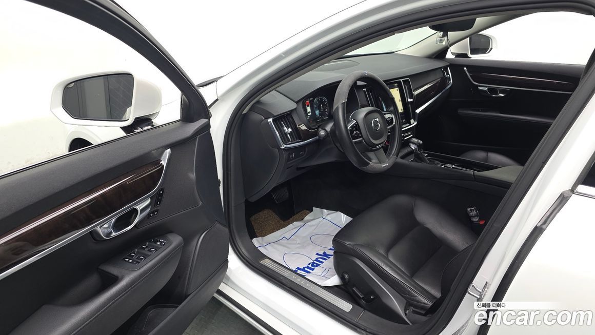 Volvo S90 2017