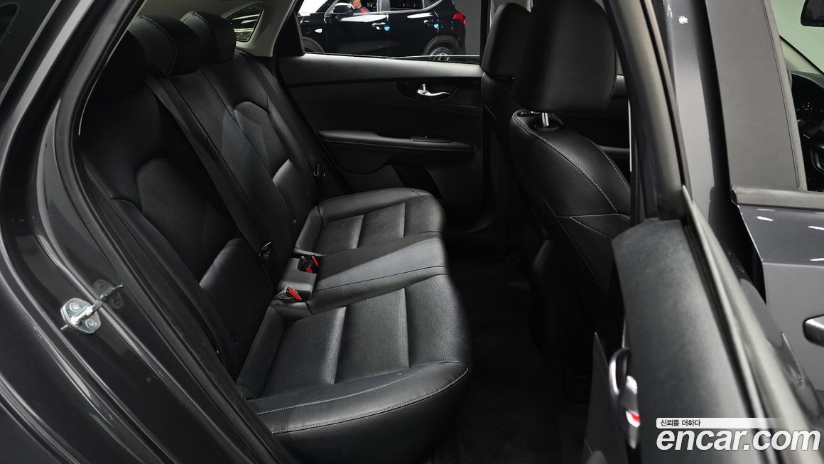 Kia K3 2023