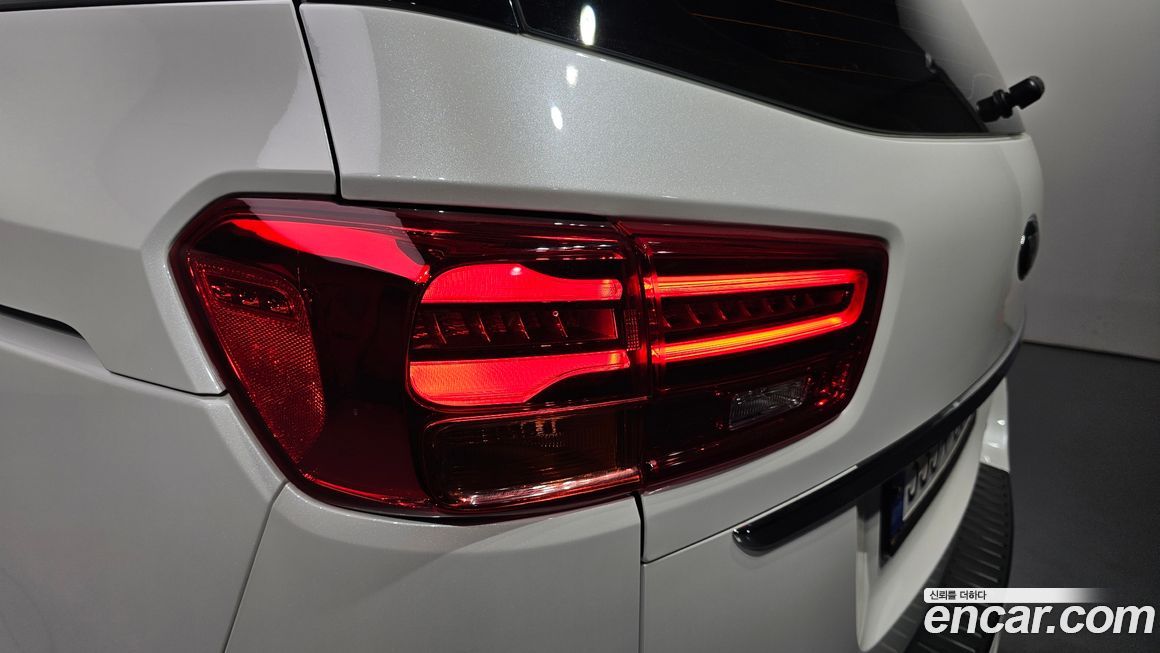 Kia Canival 2020