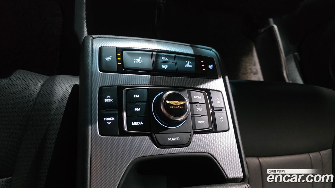 Genesis G80 2018