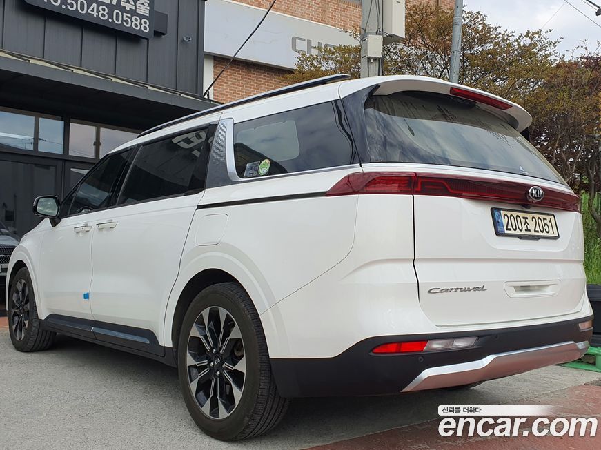 Kia Canival 2021