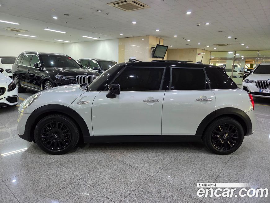 Mini Cooper 2020