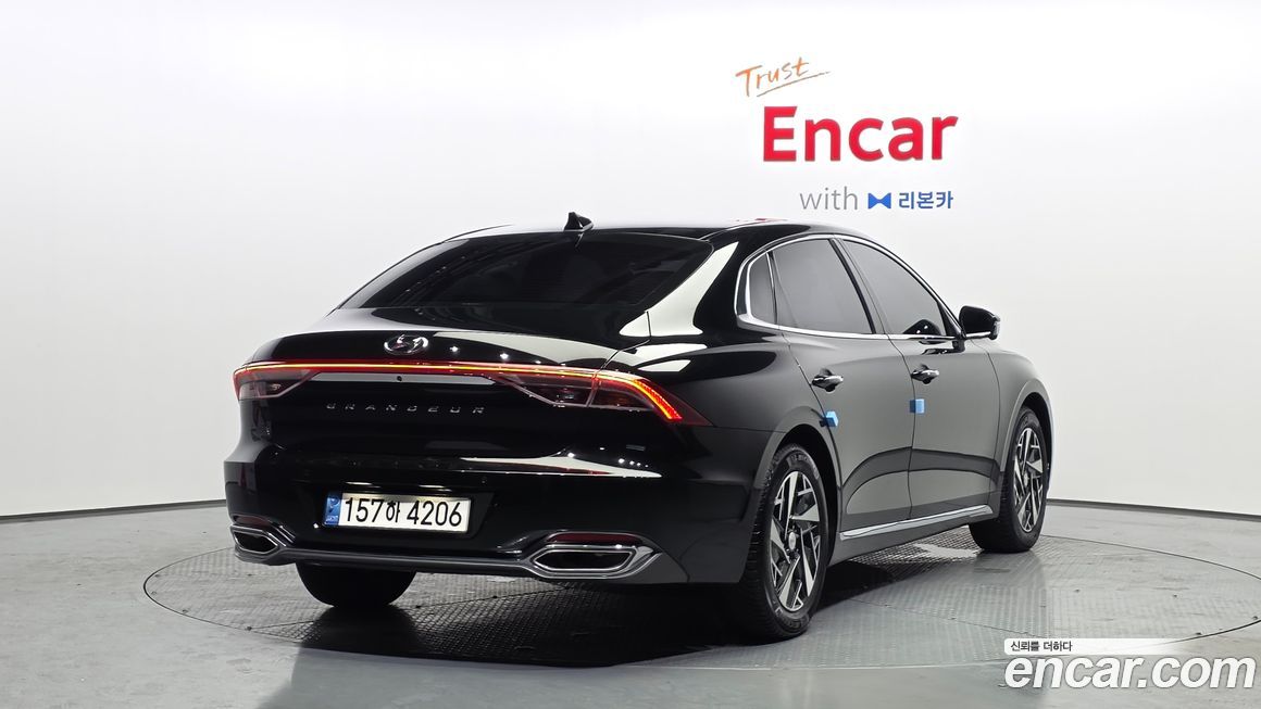 Hyundai Grandeur 2022